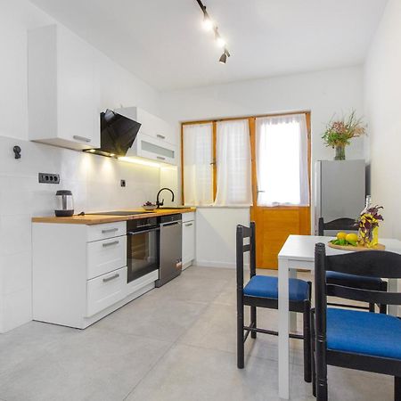 Studio Apartman Casa Lambasa Šibenik Buitenkant foto