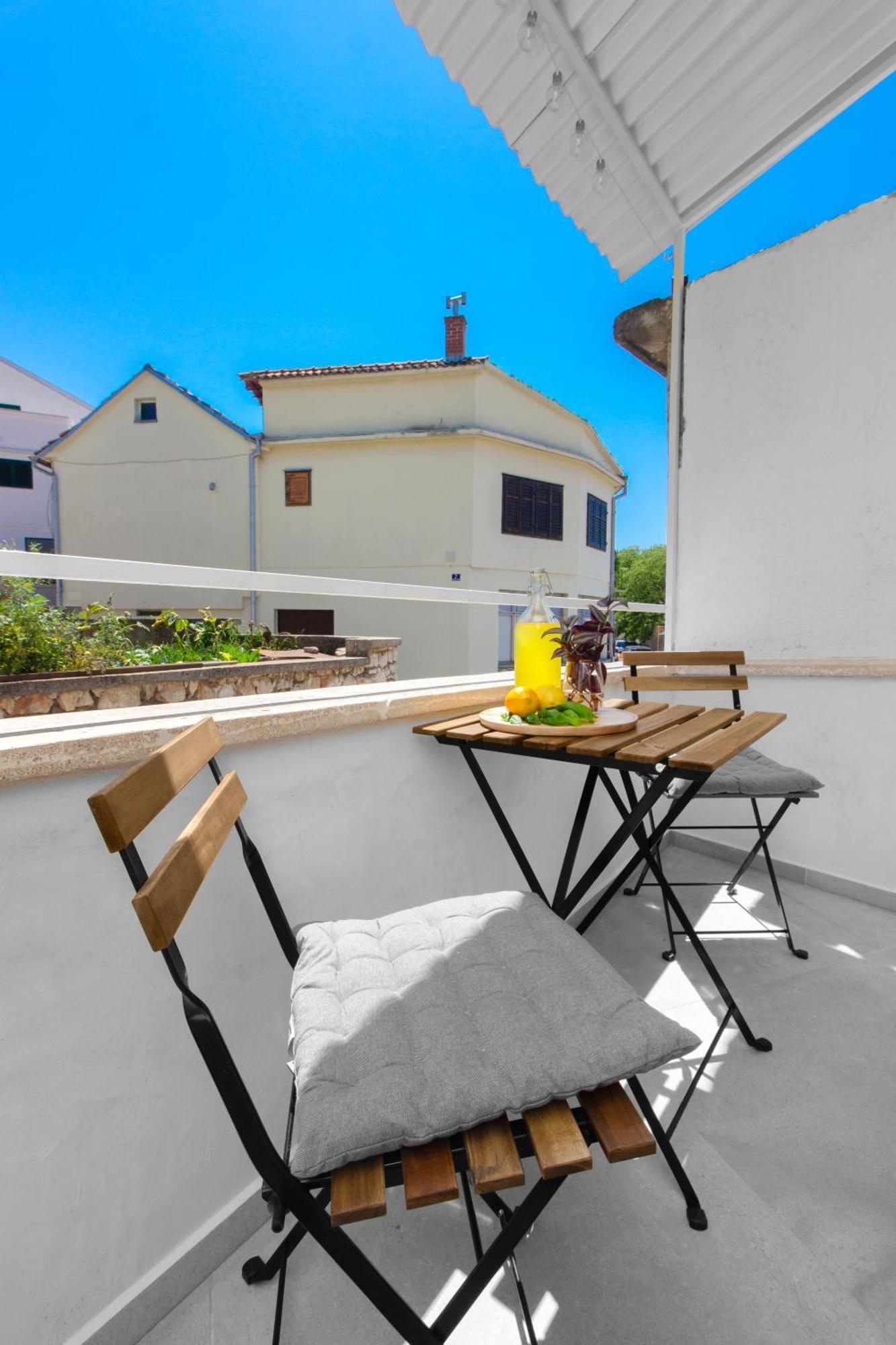 Studio Apartman Casa Lambasa Šibenik Buitenkant foto
